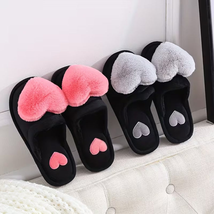 Raimira - Plush Heart Slippers With Non-Slip Soles