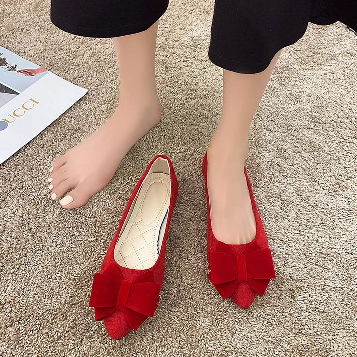 Fiamavetta - Elegant Bow Low Block Heel Pumps